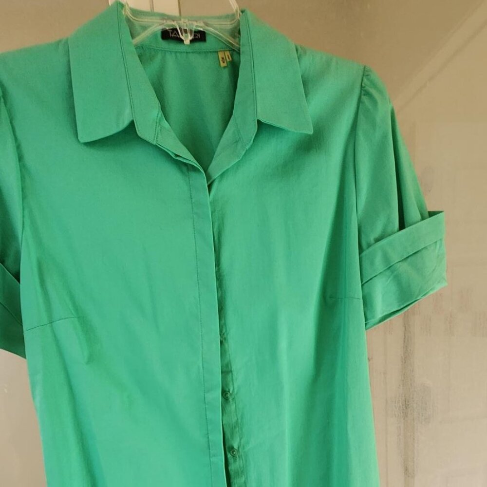 Tahari Short Sleeve Button Down Fitted Green Shirt Size M
